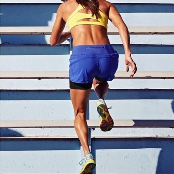 Athleta 2 in 1 Pulse Shortie Shorts in Blue Women's Size Small - Picture 9 of 9